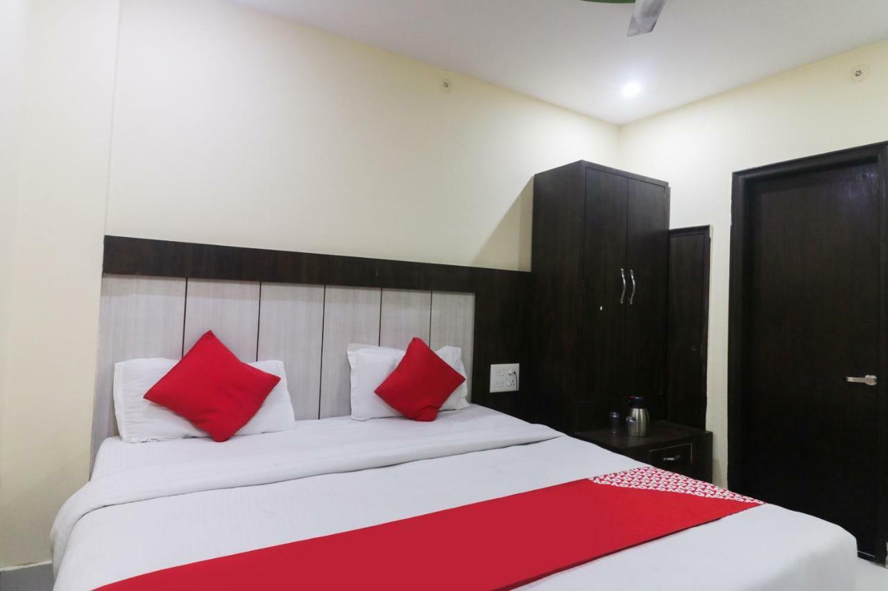Oyo 48974 Hotel Shweta Residency Varanasi Exterior photo