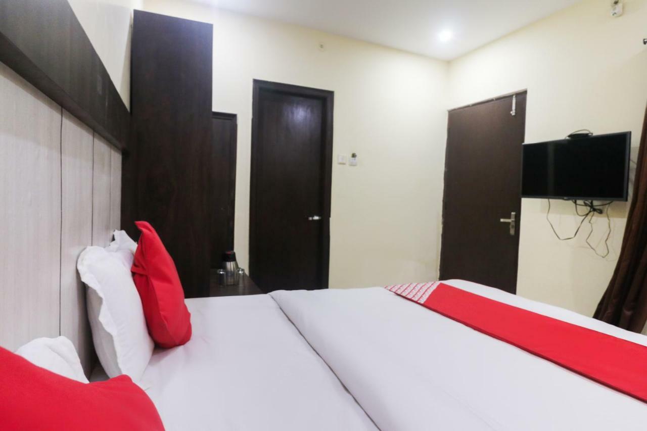 Oyo 48974 Hotel Shweta Residency Varanasi Exterior photo