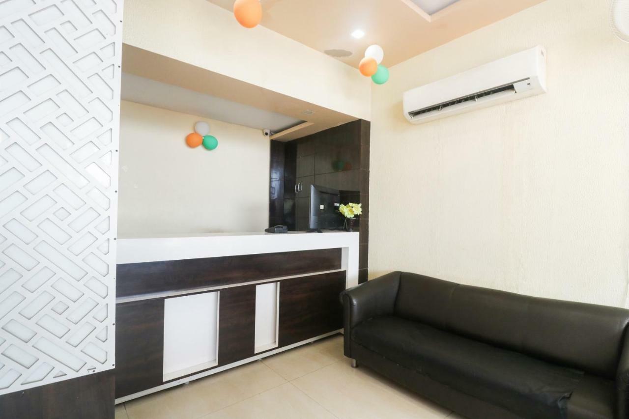 Oyo 48974 Hotel Shweta Residency Varanasi Exterior photo